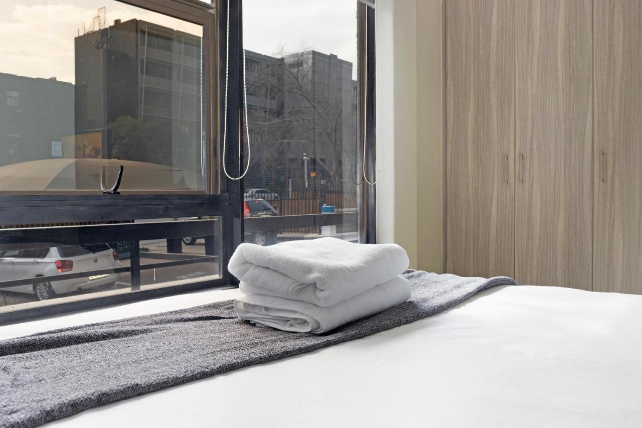 Urban Oasis Apartments At The Bolton جوهانسبورغ المظهر الخارجي الصورة